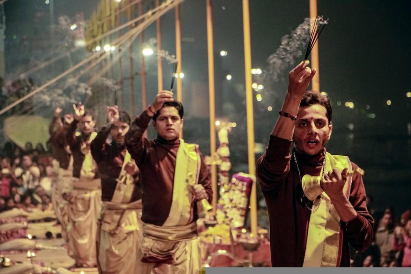 varanasi-6273716_960_720