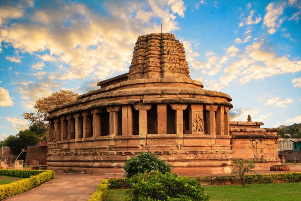 Aihole was once the capital of the Chalukya Dynasty, and is a city with a rich and illustrious history.
